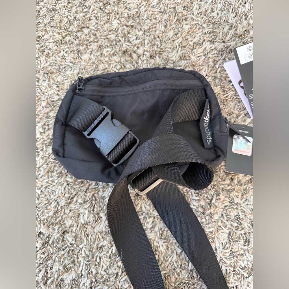 NFL LA Rams Black Belt Bag - Picture 5 of 6